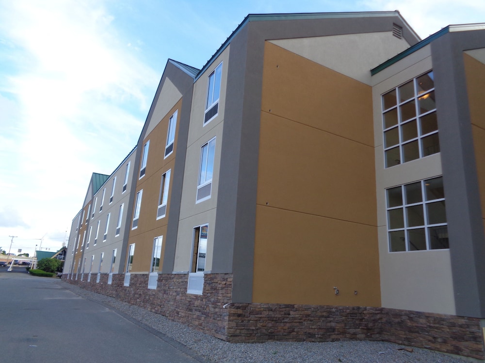 Baymont by Wyndham Kingston Plymouth Bay - photo 3