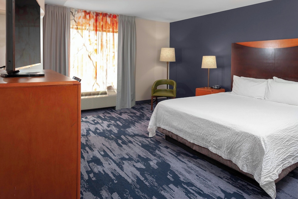 Fairfield Inn & Suites by Marriott Charlotte Matthews - photo 5