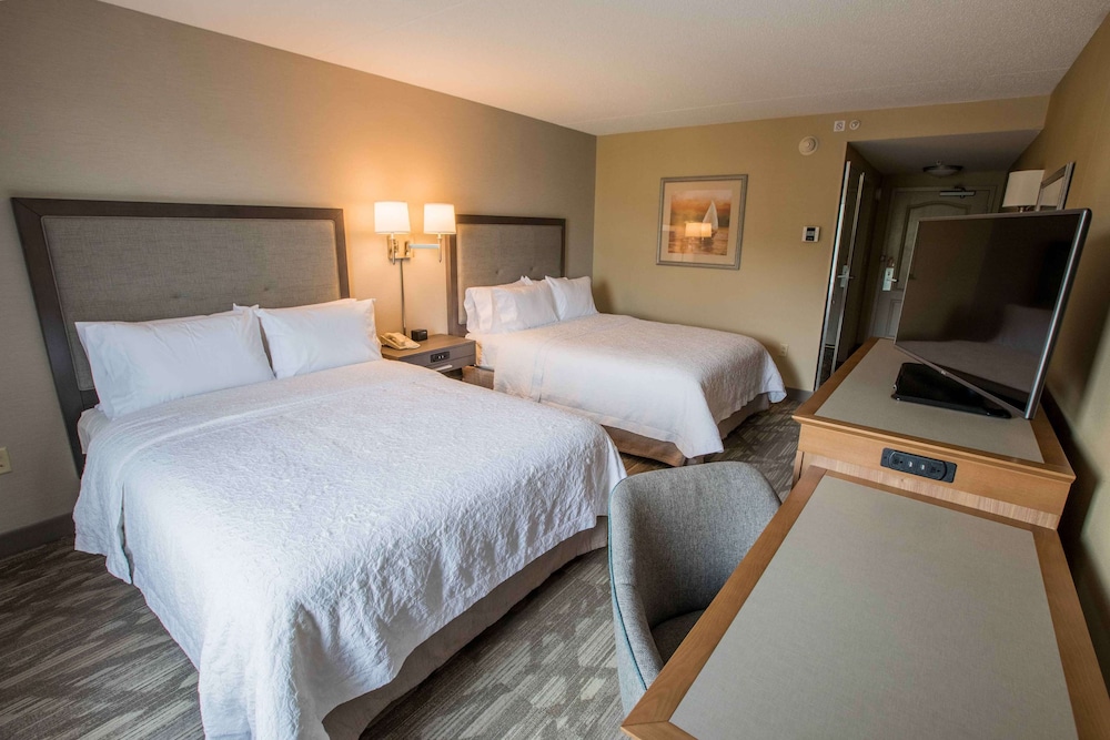 Hampton Inn & Suites Tilton - photo 18