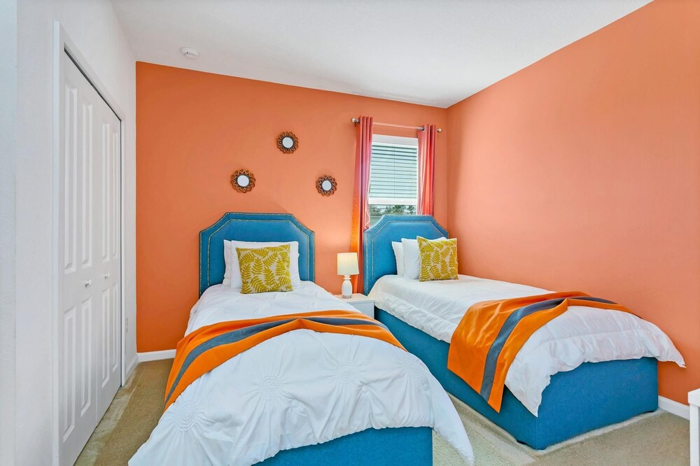6BR Luxury Home Family Resort With Private Pool BBQ and Games Room Kissimmee - photo 20