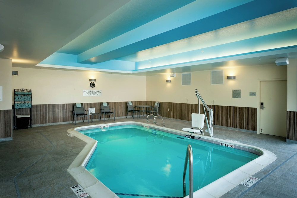 Fairfield Inn & Suites by Marriott Tacoma DuPont - photo 15
