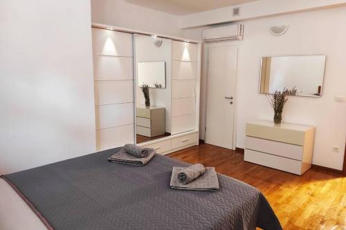 Spacious apartment near city center and the beach — 4-Star Luxury Hotel in Split, Croatia