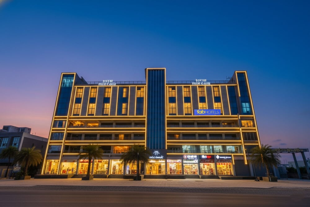 Fabhotel Hill Park in Ahmedabad, India