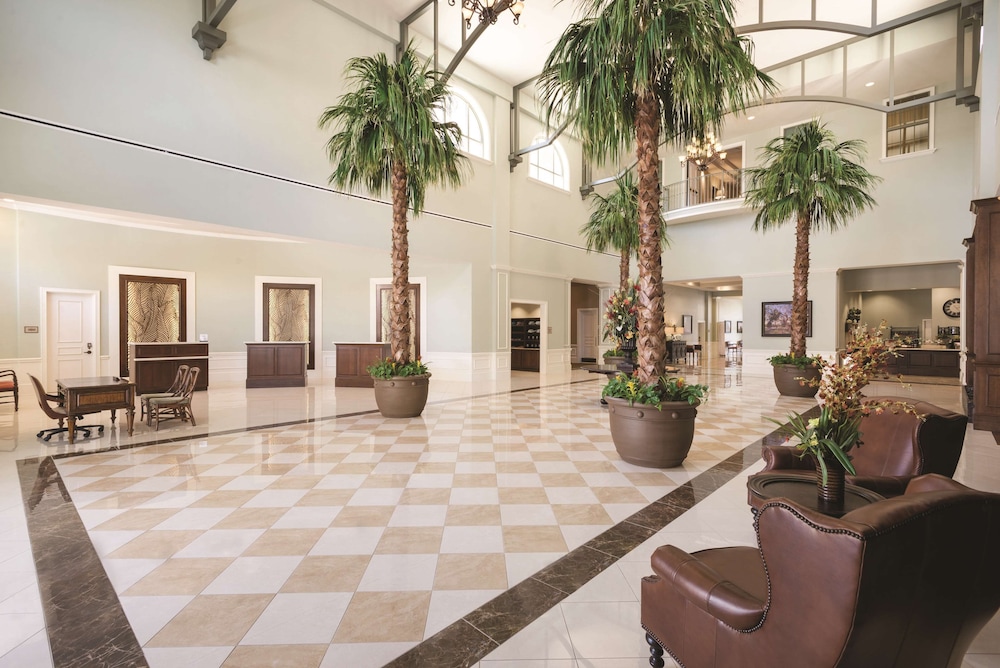 Embassy Suites by Hilton Savannah Historic District - photo 4