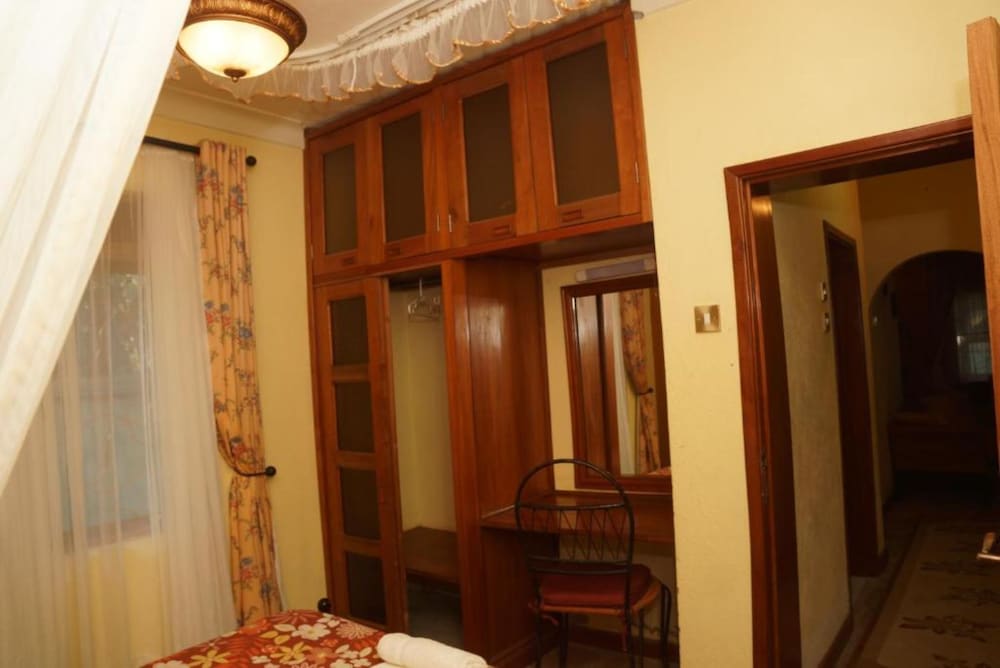 Country Lake Resort Garuga — hotel in Entebbe