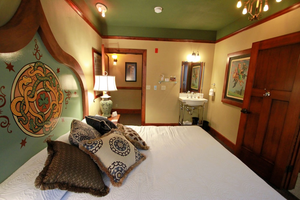 McMenamins Kennedy School - photo 18