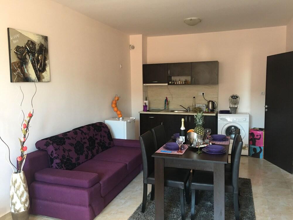 Salt Lake ApartHotel in Pomorie, Bulgaria