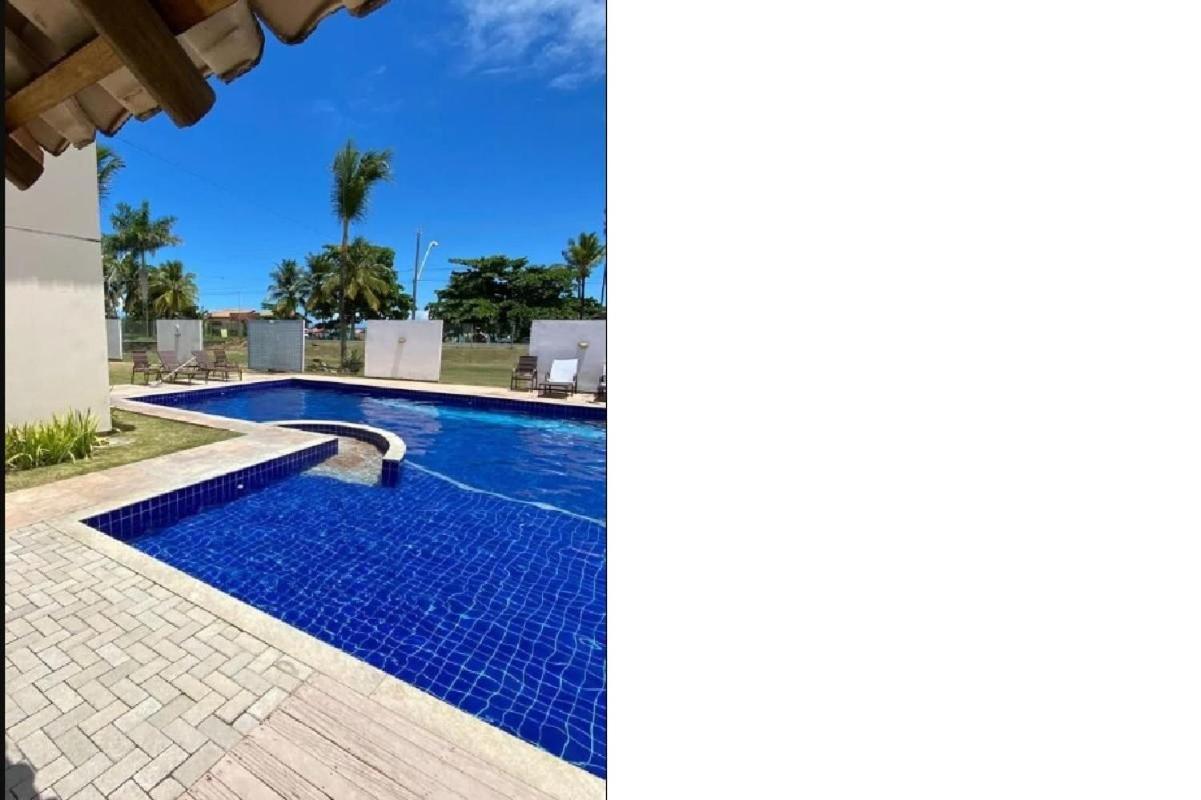 Aptos Em Condominio Frente Mar Na Praia de Taperapua Atravessou a Rua Esta Na Praia Aptos Com 2 Quartos Com Ar Condicionado Internet Privativa 300mbps 1 Vaga de Garagem Acomodam Ate 6 Pessoas in Porto Seguro, Brasil