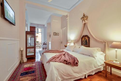 Suite Royal — 4-Star Luxury Hotel in La Spezia, Italy