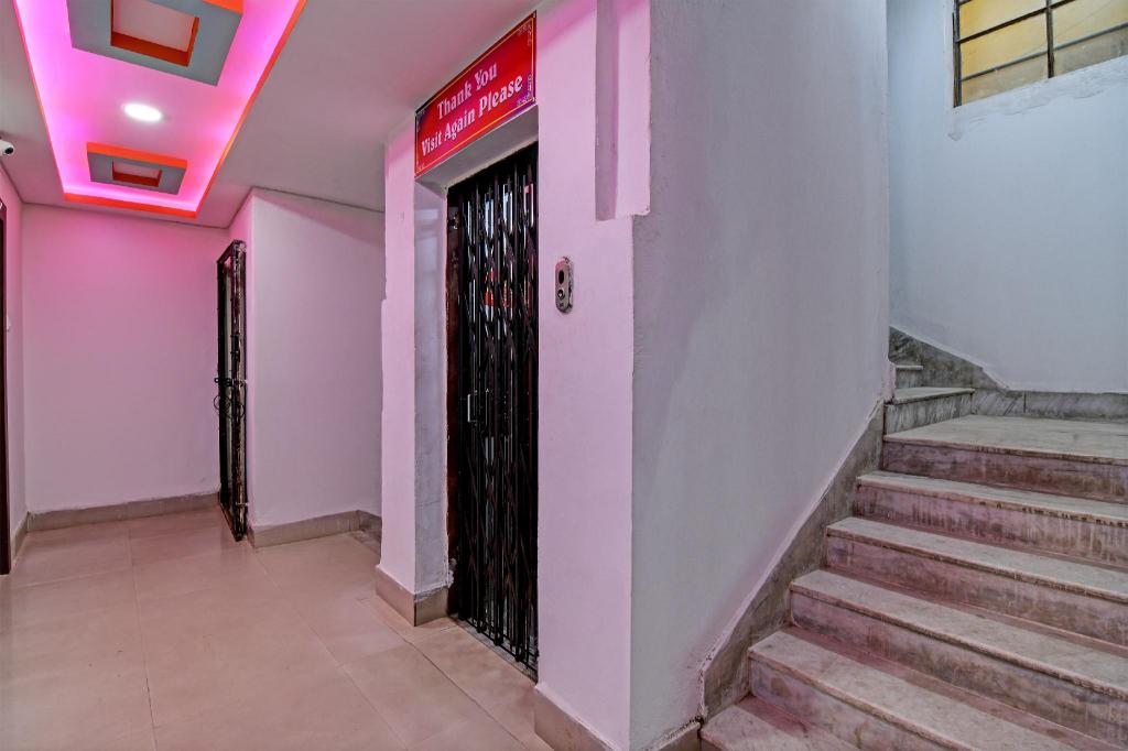 Hotel O Airport Palace in Kolkata, India