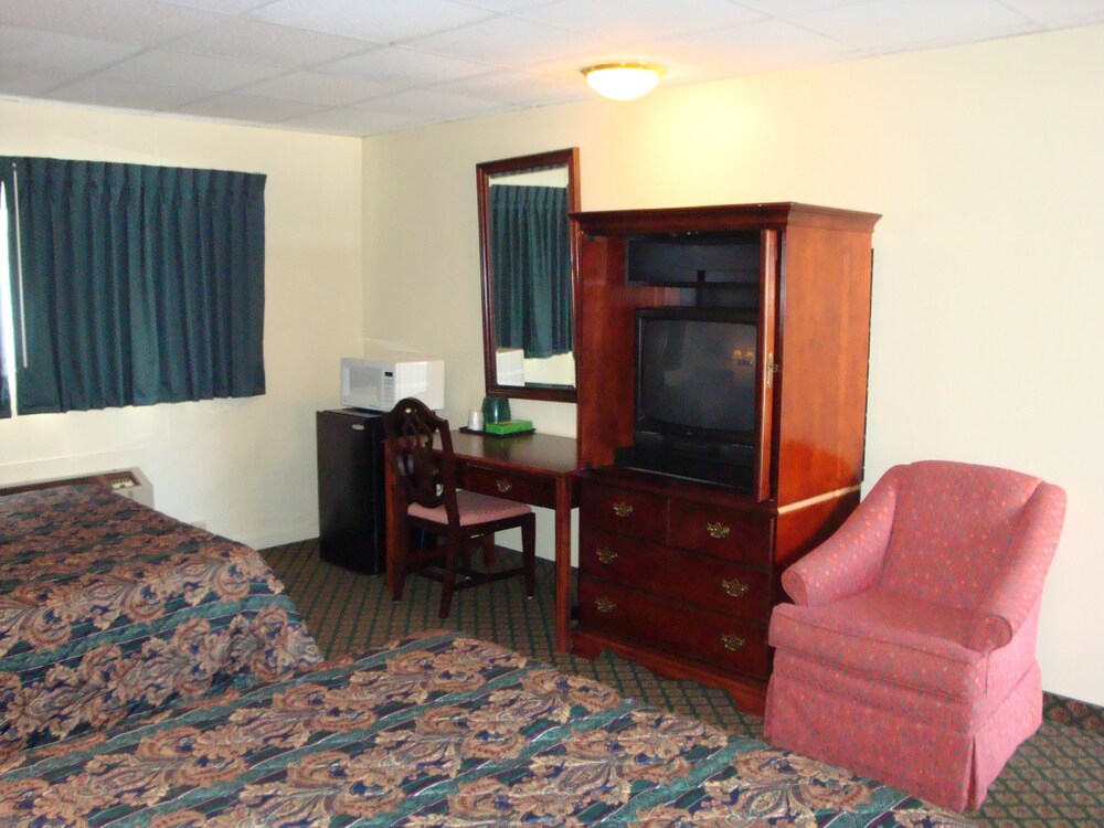 Bedford Motel - photo 5