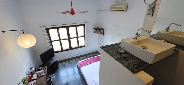 The 240 - carbon neutral hotel in Phnom Penh