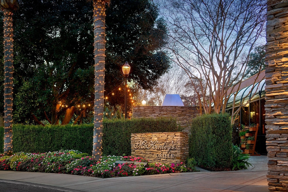 Sheraton Fairplex Suites & Conference Center - photo 26