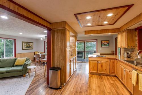 Lookout Cove — hotel in Belfair