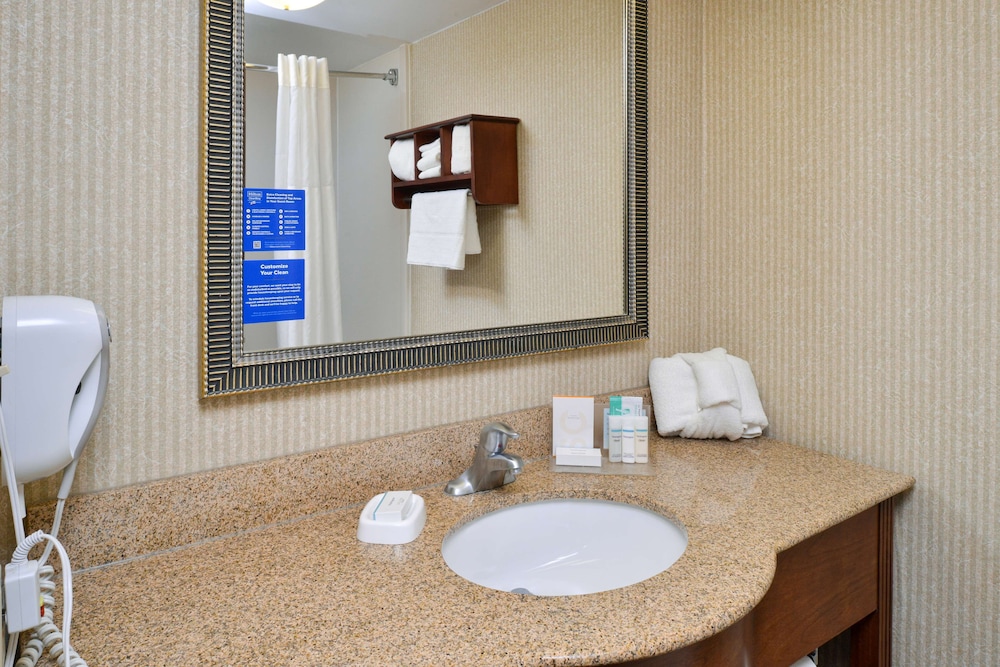 Hampton Inn Wytheville - photo 43