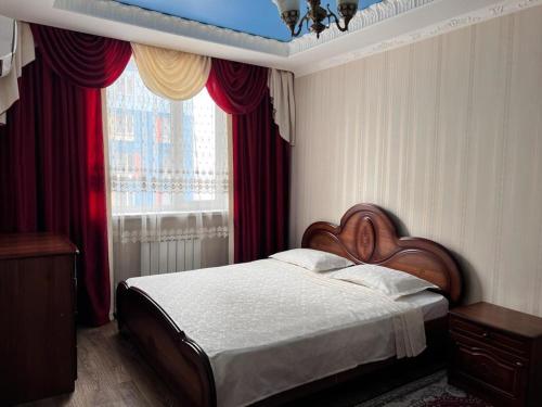 Apartment on the contrary Almaty Arena 81 36 — 4-Star Luxury Hotel in Almaty, Kazakhstan