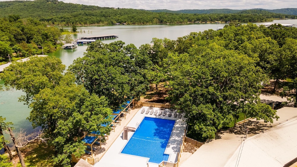 Kimberling Cove Resort - photo 142