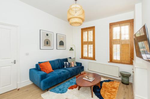 Spacious 4BR 3 Storey Townhouse in Lively Deptford — 4-Star Luxury Hotel in London, United Kingdom