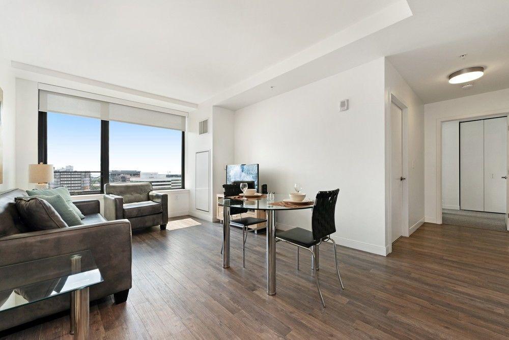 Global Luxury Suites at Summer Street - photo 14