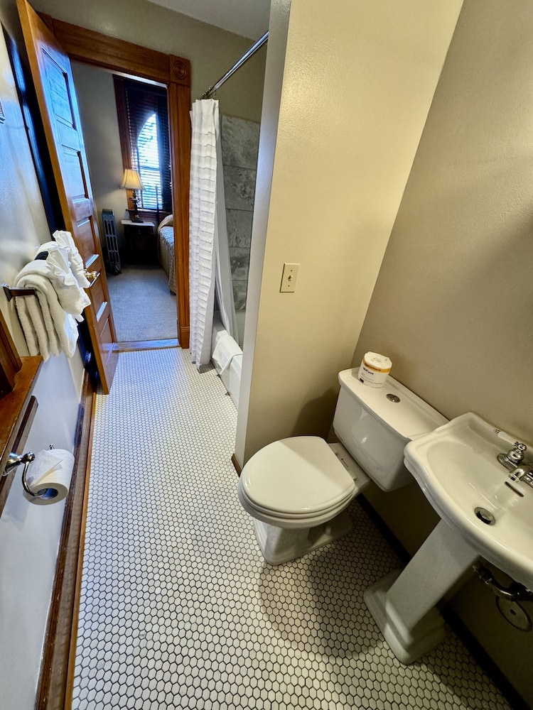 Cripple Creek Hospitality House & Travel Park - photo 46