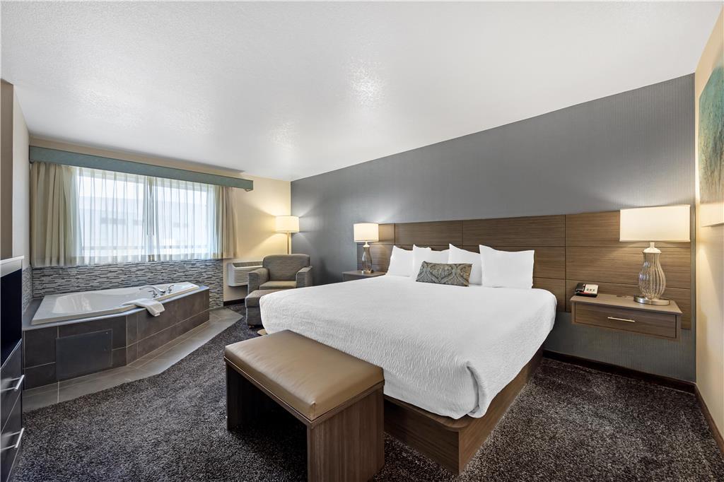Best Western Plus City Center - photo 11