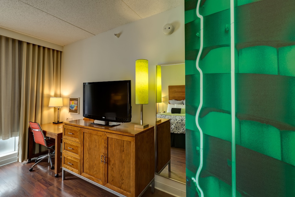 Hotel Indigo Columbus Architectural Center an IHG Hotel - photo 5