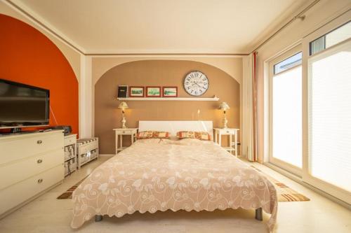 Studio 2 im EG Haus Stranddistel geschmackvoll eingerichtete Ferienwohnung fur 2 Personen in Zingst — 4-Star Luxury Hotel in Zingst, Germany