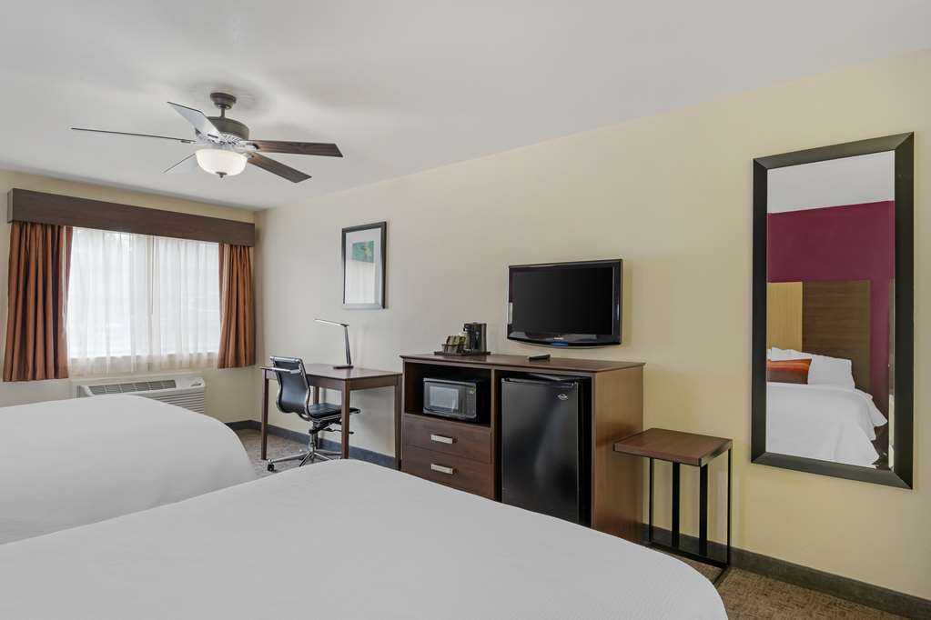 Best Western Pineywoods Inn - photo 15