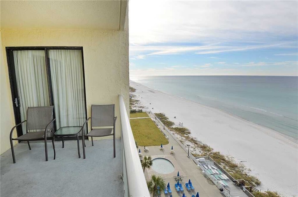 Regency Towers 1013 Two Bedroom Condo - photo 15