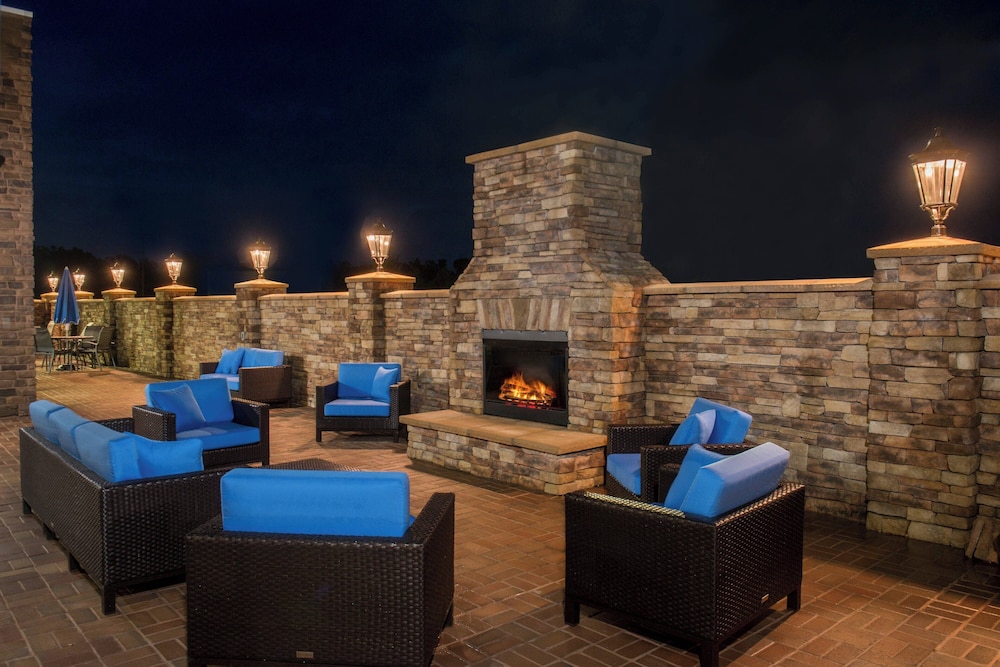 Fairfield Inn and Suites by Marriott Washington - photo 18