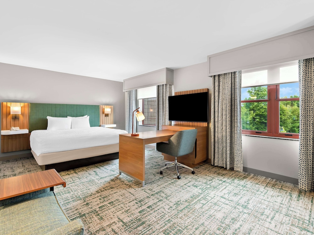 Hampton Inn & Suites Lake Placid - photo 13