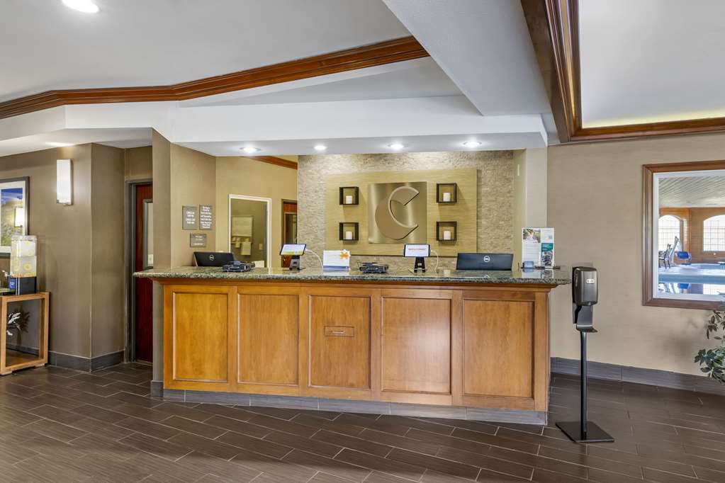 Comfort Inn & Suites Gillette near Campbell Medical Center - photo 9