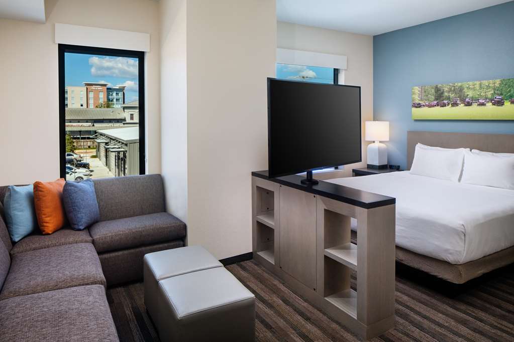 Hyatt House Tallahassee Capitol University - photo 16