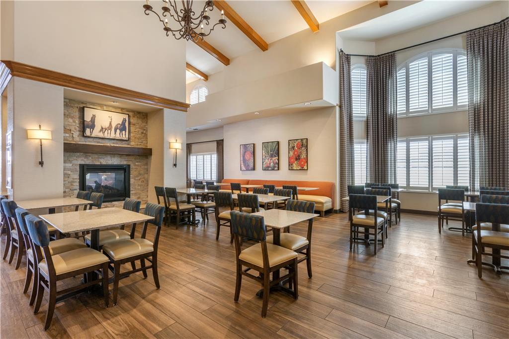 Best Western Plus A Wayfarer's Inn And Suites - photo 32