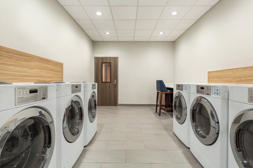 Candlewood Suites Bessemer Birmingham SW by IHG - photo 36