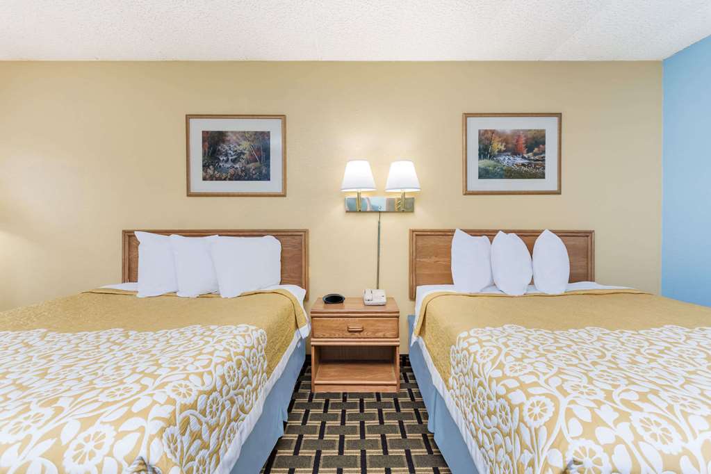 Days Inn by Wyndham Clayton - photo 19