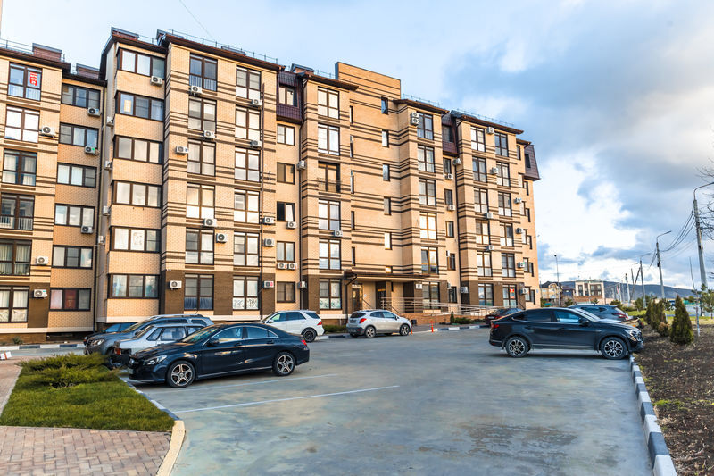 B Flats on Tamanskaya Street 121 17