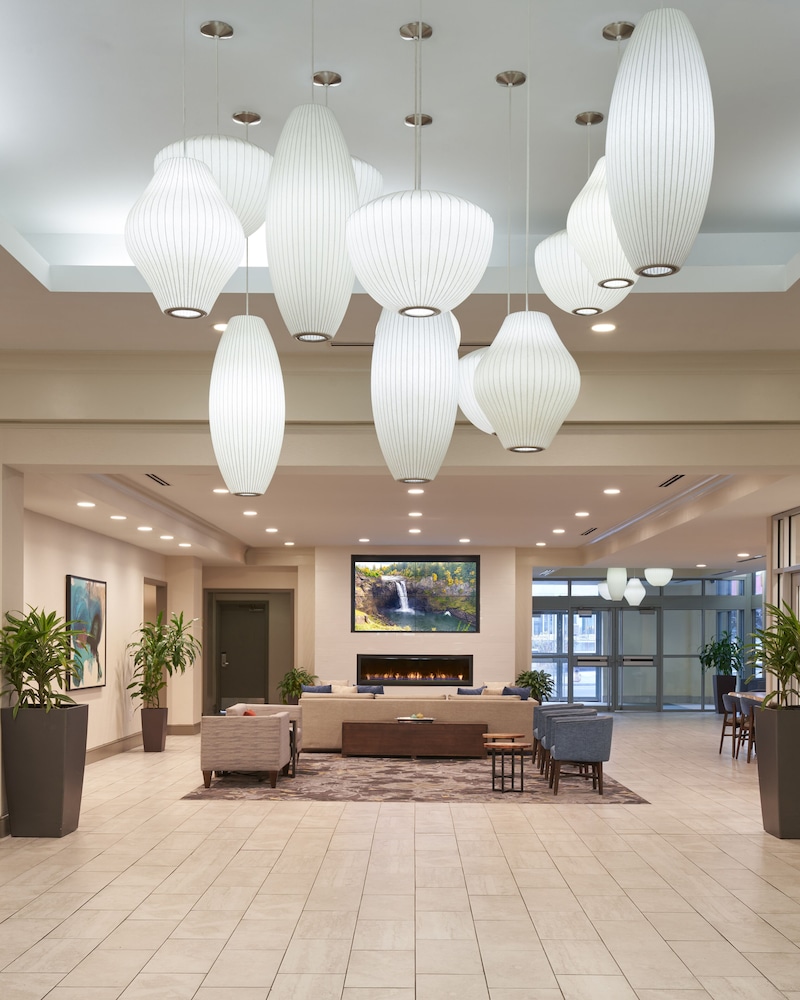 Hilton Garden Inn Philadelphia Center City - photo 2