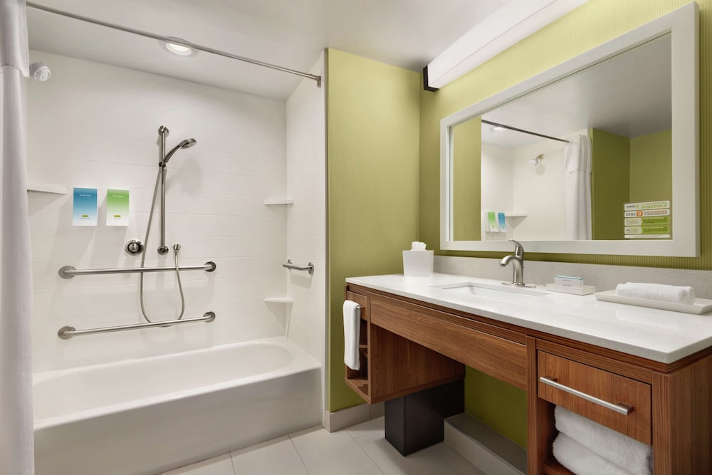 Home2 Suites by Hilton Woodbridge Potomac Mills - photo 24