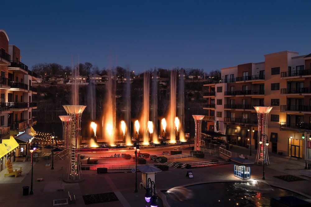 Hilton Promenade at Branson Landing - photo 91