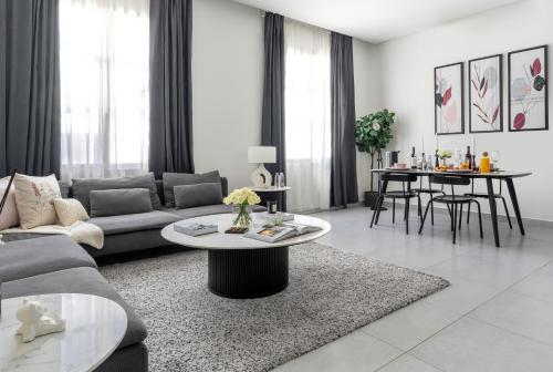 2BR Luxury Stay I 5 Min to Boulevard — 4-Star Luxury Hotel in Riyadh, Saudi Arabia