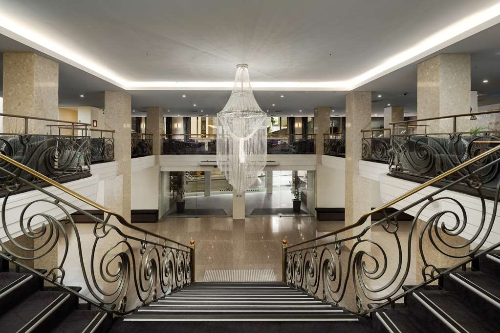 Ibis Styles Melbourne The Victoria Hotel