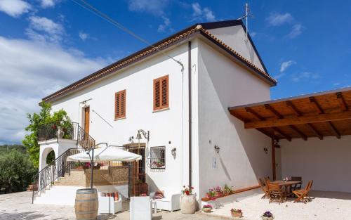 Casa Vacanze Punta Ferruccio — 4-Star Luxury Hotel in Ortona, Italy