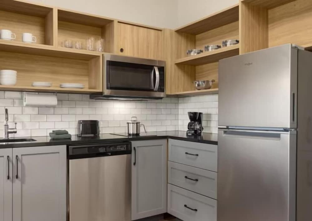 Candlewood Suites Pittston by IHG - photo 7