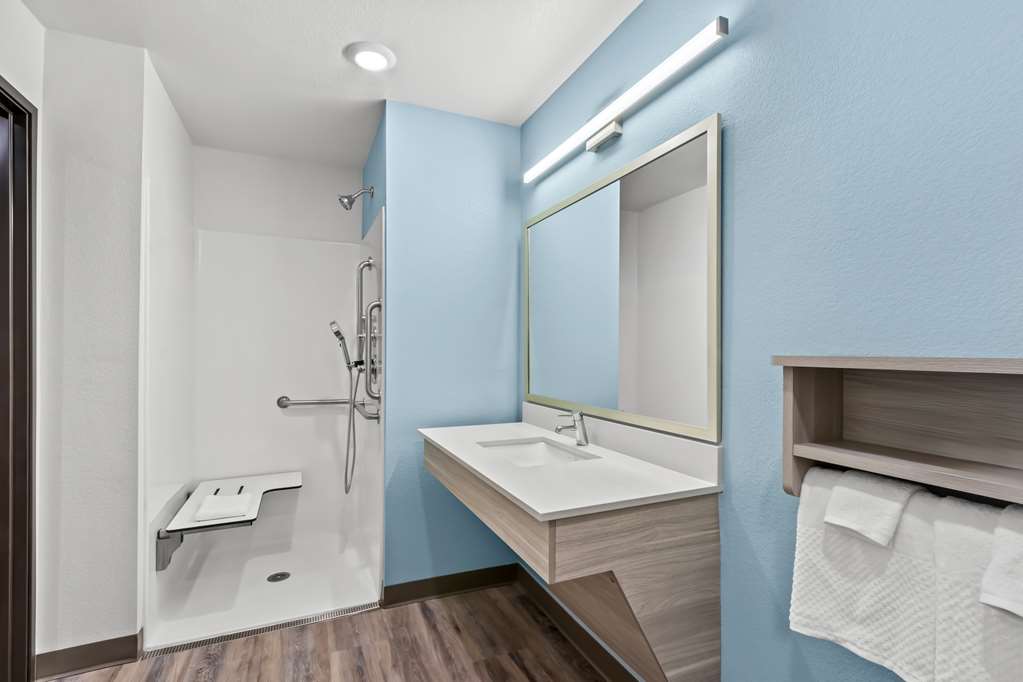 Woodspring Suites Gilbert Mesa Gateway Airport - photo 22