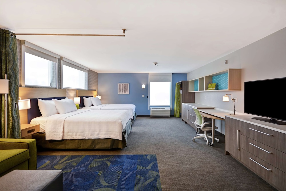 Home2 Suites by Hilton Grand Rapids North - photo 14
