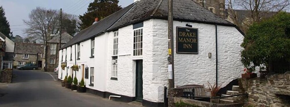 Drake Manor Inn in Yelverton, United Kingdom