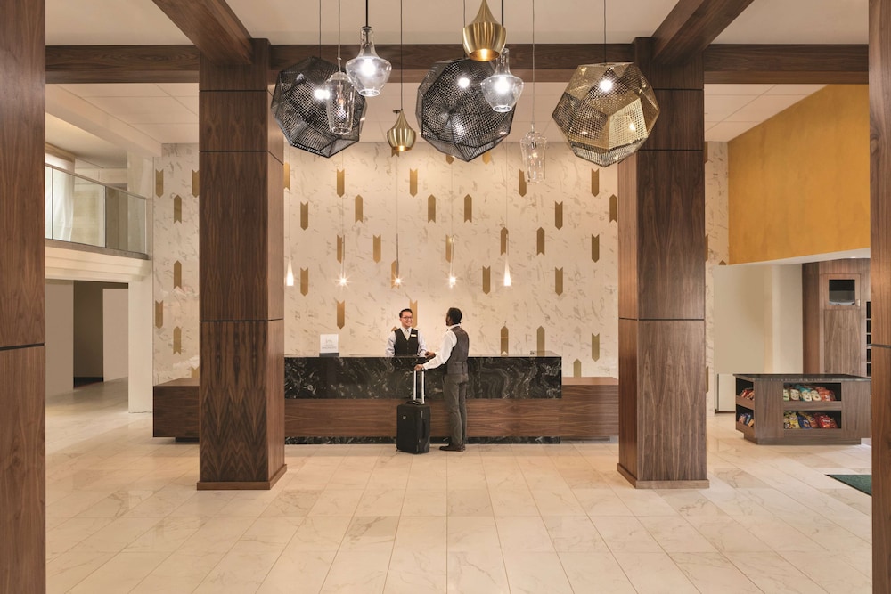 Embassy Suites by Hilton Richmond - photo 6