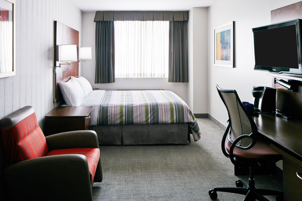 Club Quarters Hotel in San Francisco - photo 13
