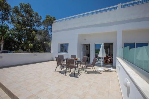 Panayia Sea View Apts
